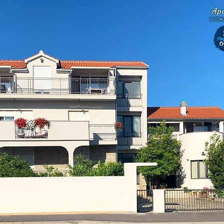Apartmani Kardum Brodarica ภายนอก รูปภาพ