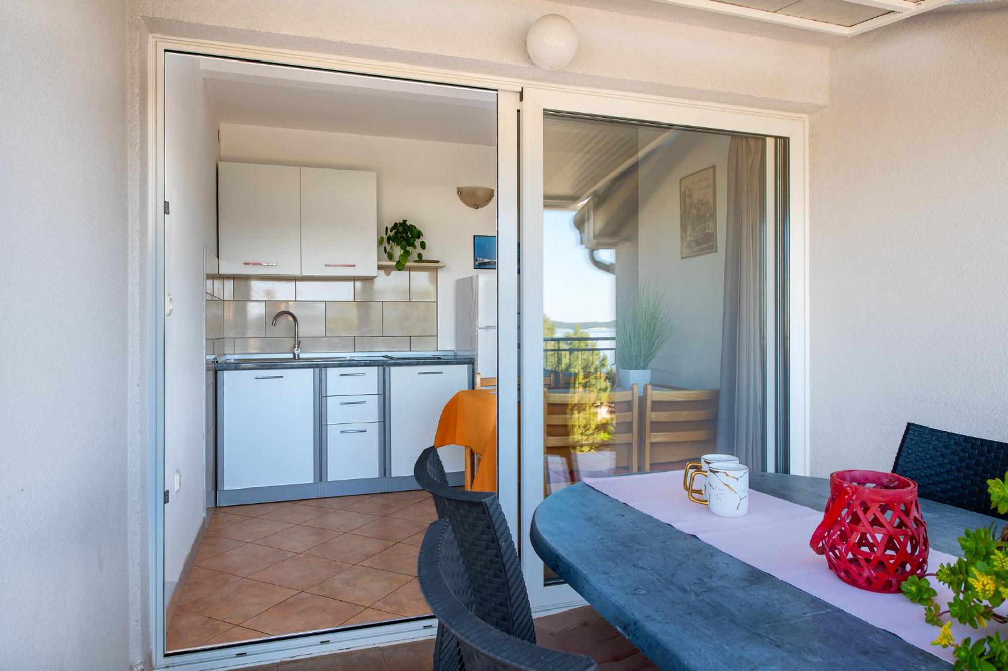 Apartmani Kardum Brodarica ภายนอก รูปภาพ