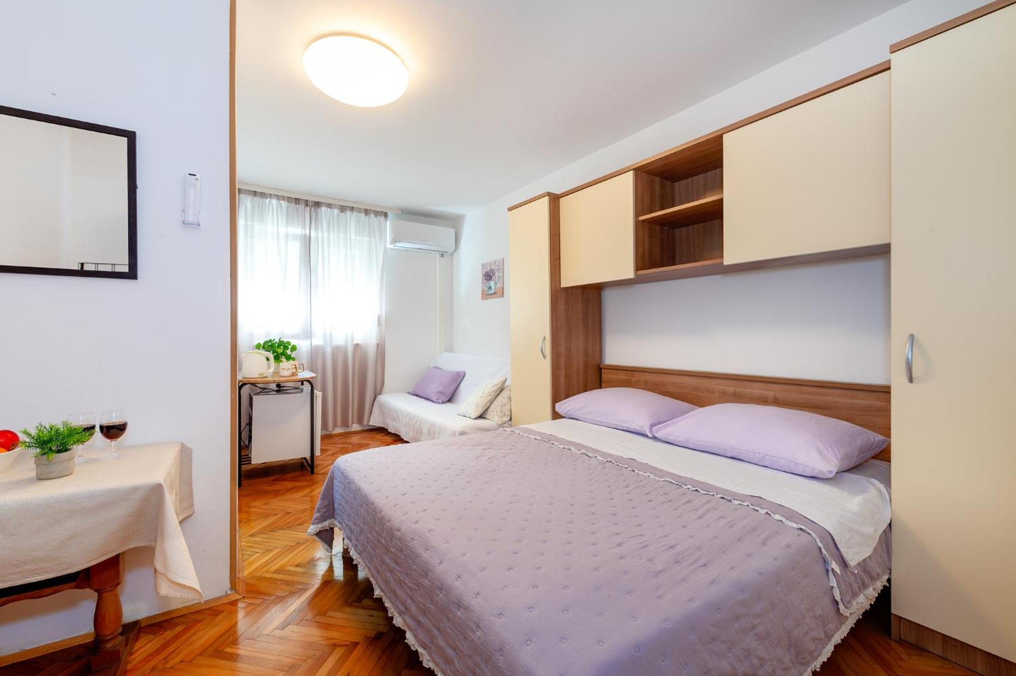 Apartmani Kardum Brodarica ภายนอก รูปภาพ