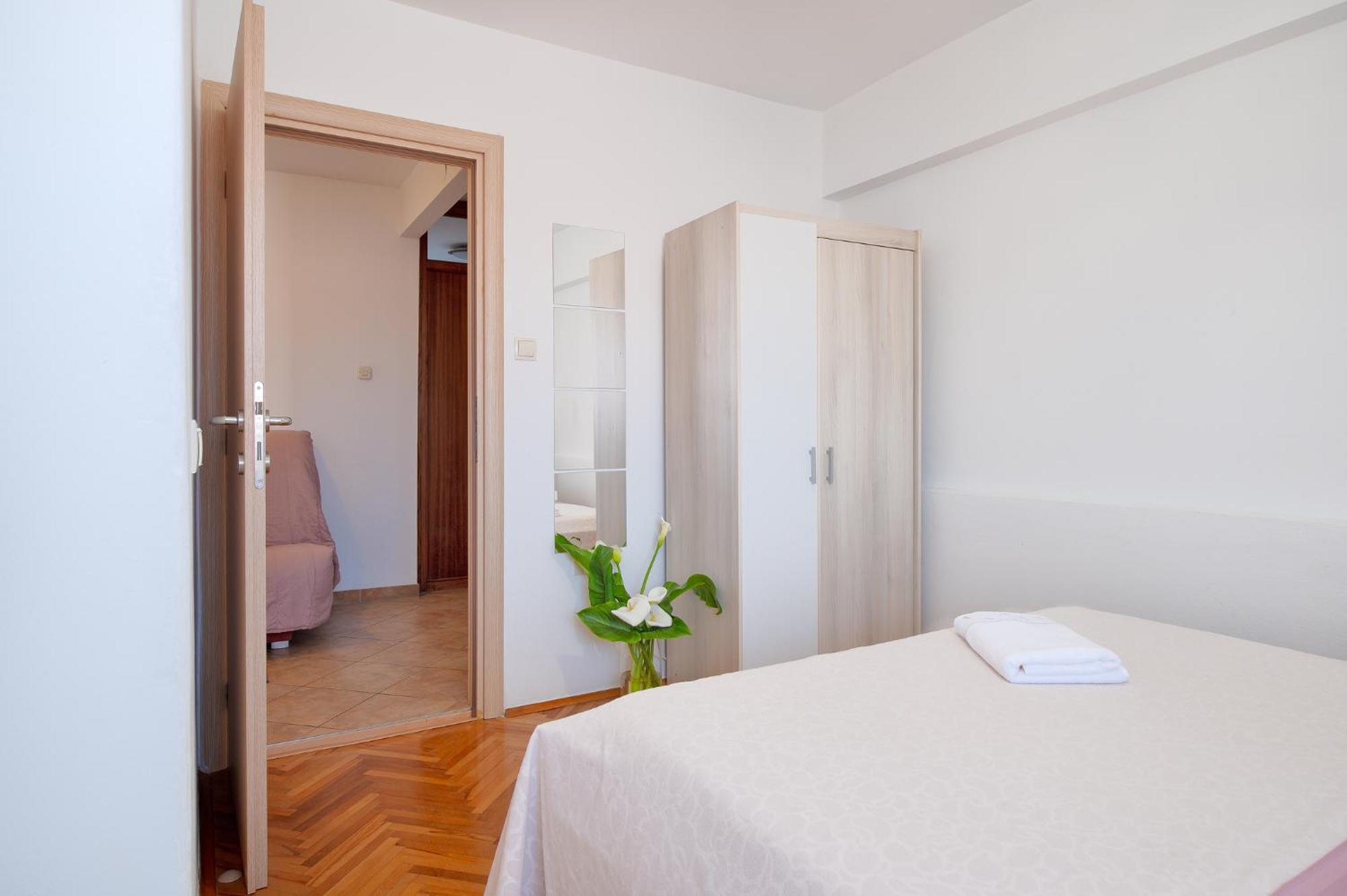 Apartmani Kardum Brodarica ภายนอก รูปภาพ