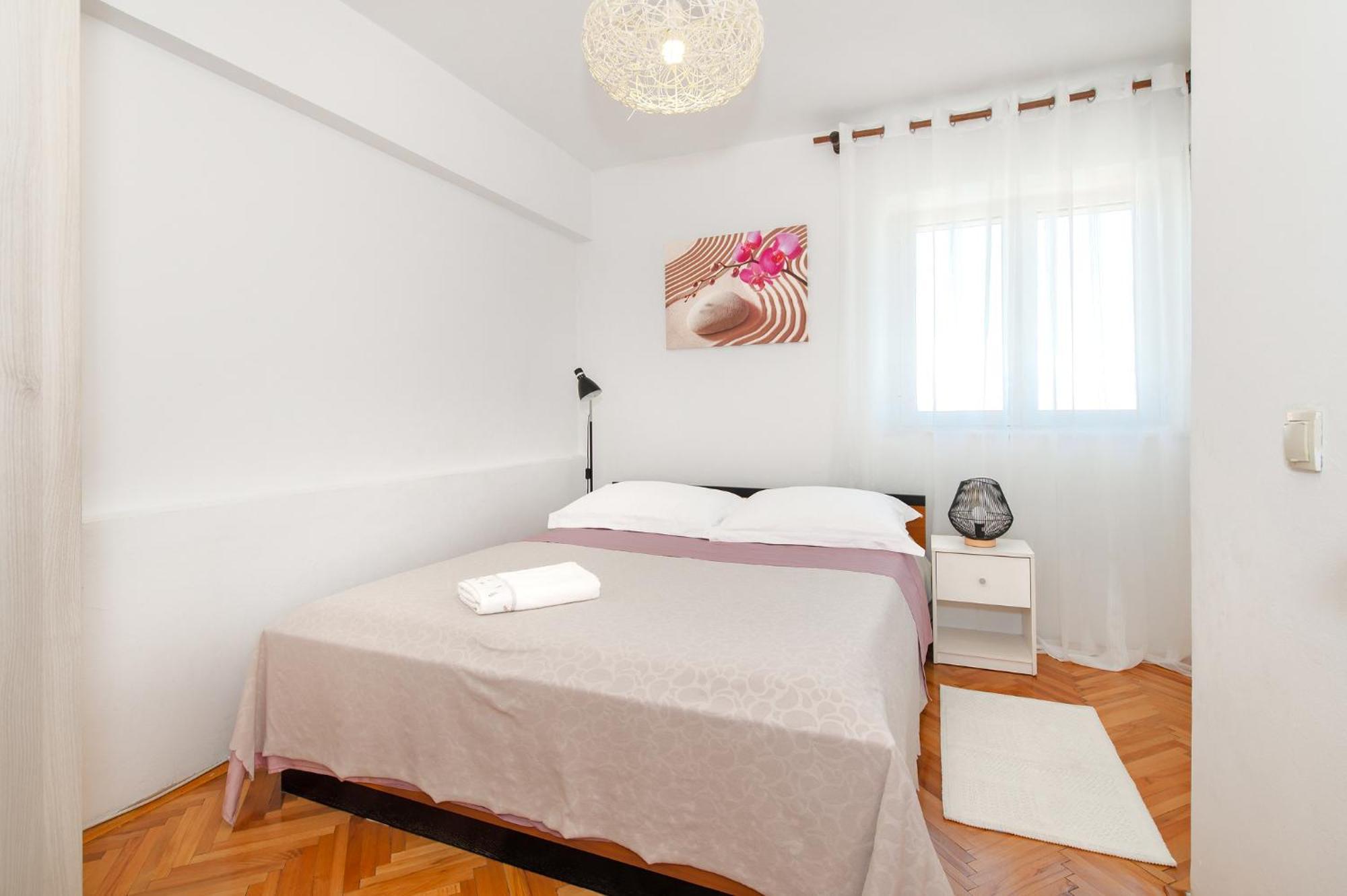 Apartmani Kardum Brodarica ภายนอก รูปภาพ